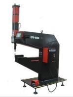 無鉚釘鉚接機的維護、保養